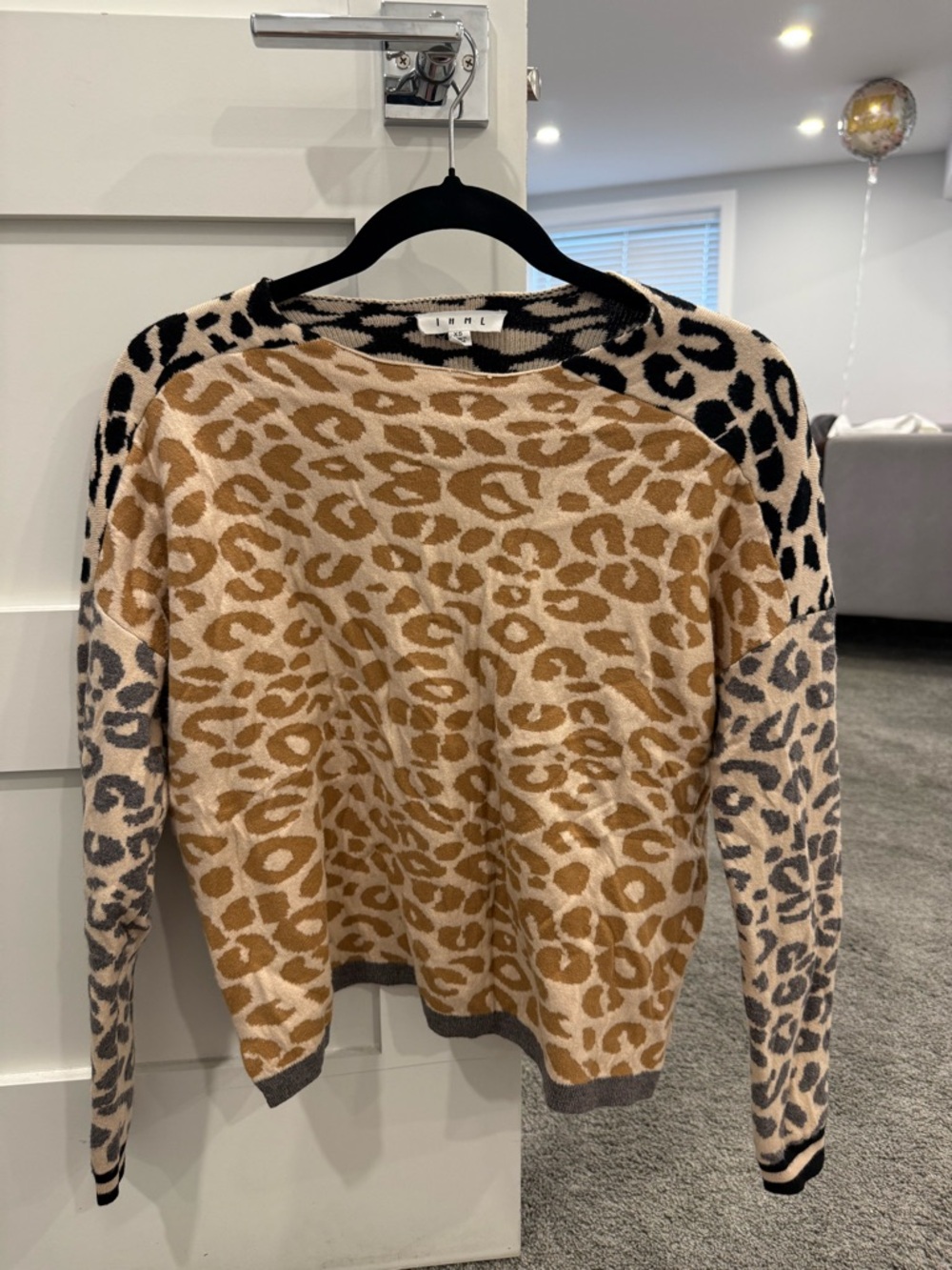 THML women’s sweater